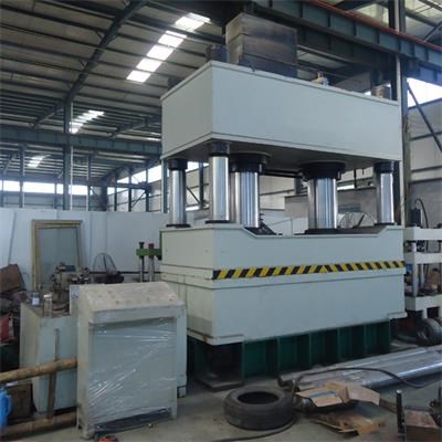 1000噸三（sān）梁四柱液壓機（jī）